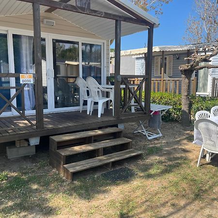 Camping La Marine Le Grau-du-Roi Bagian luar foto